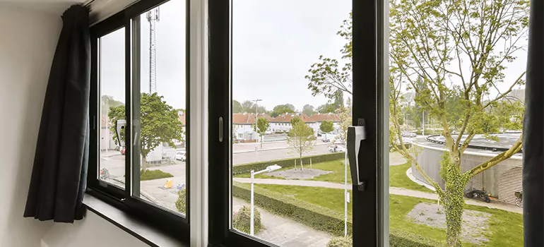 Aluminum End Vent Slider Windows in Lauderhill, FL
