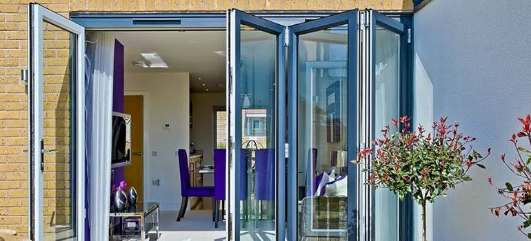 Bifold Door Repairs Near Me in Lauderhill, FL