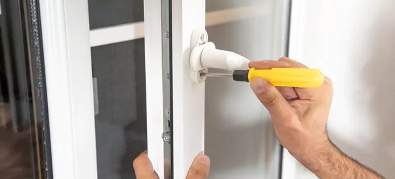 Casement Window Handle Replacement in Lauderhill, FL