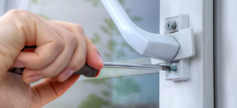 Window Crack Repair in Lauderhill, FL