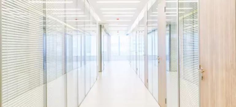 Frosted Glass Windows Replacement in Lauderhill, FL
