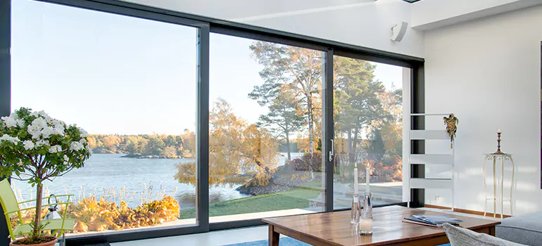 Custom Residential Window Tinting in Lauderhill, FL