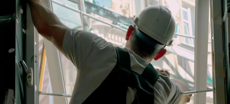 Install Exterior Storm Windows in Lauderhill, FL