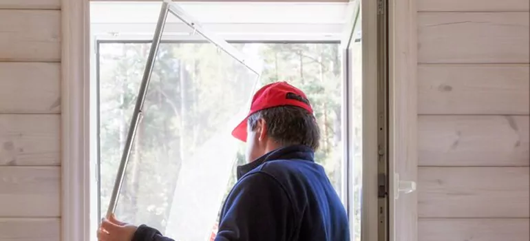 Expandable Window Screen Installation in Lauderhill, FL